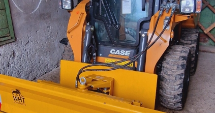 Folytatták pénteken spontán tüntetéseiket a gazdák és fuvarozók